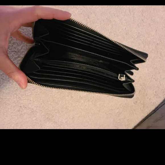 Wallet - Picture 3 of 3